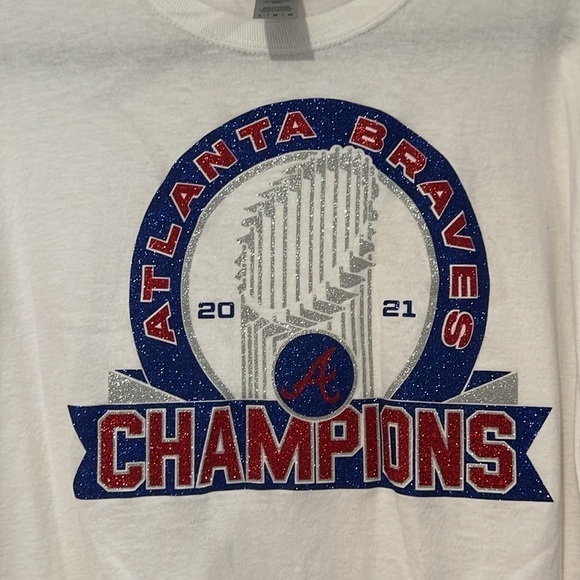 Golden Atlanta Braves World Series 2021 White Long Sleeve Tshirt Sparkle Size L - Picture 2 of 9